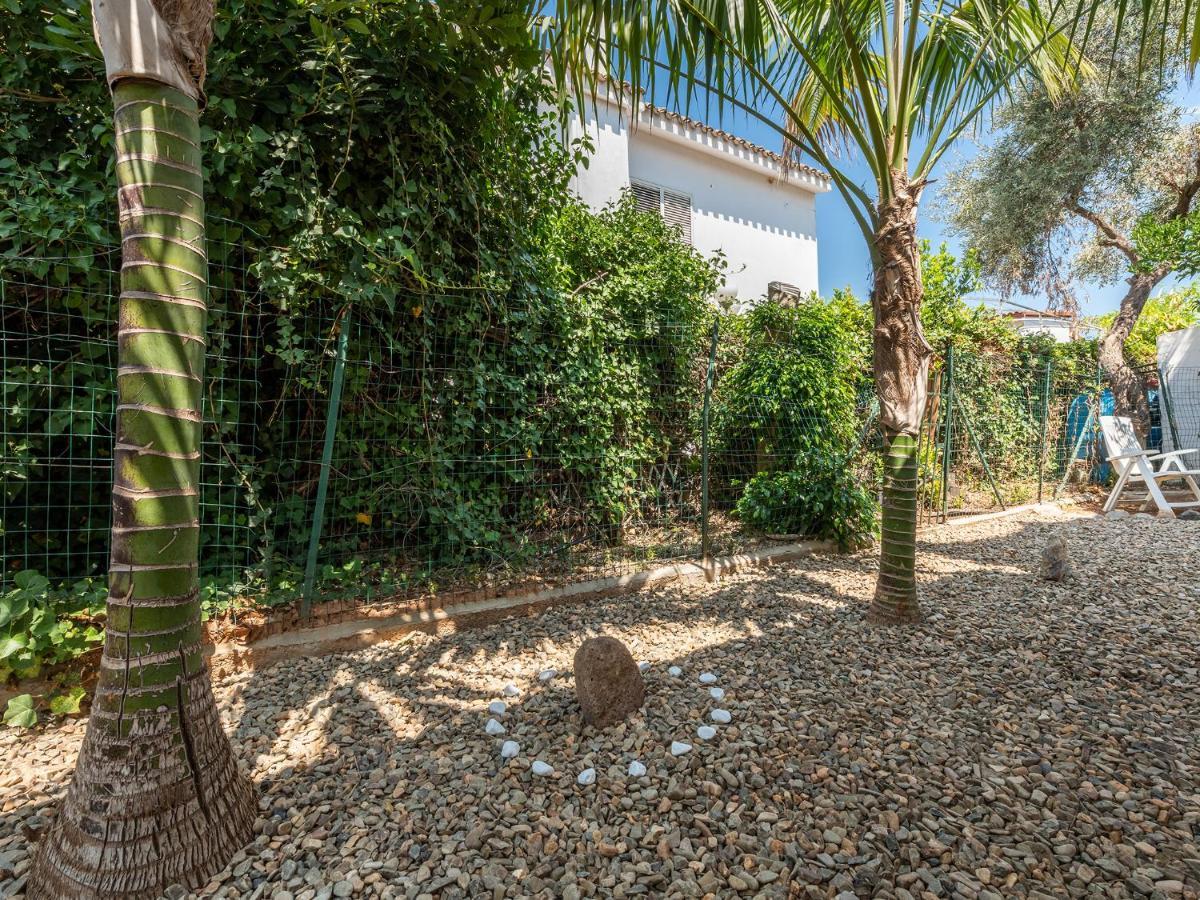 Il Giardino Dell'Arte Bed & Breakfast Capoterra Bagian luar foto
