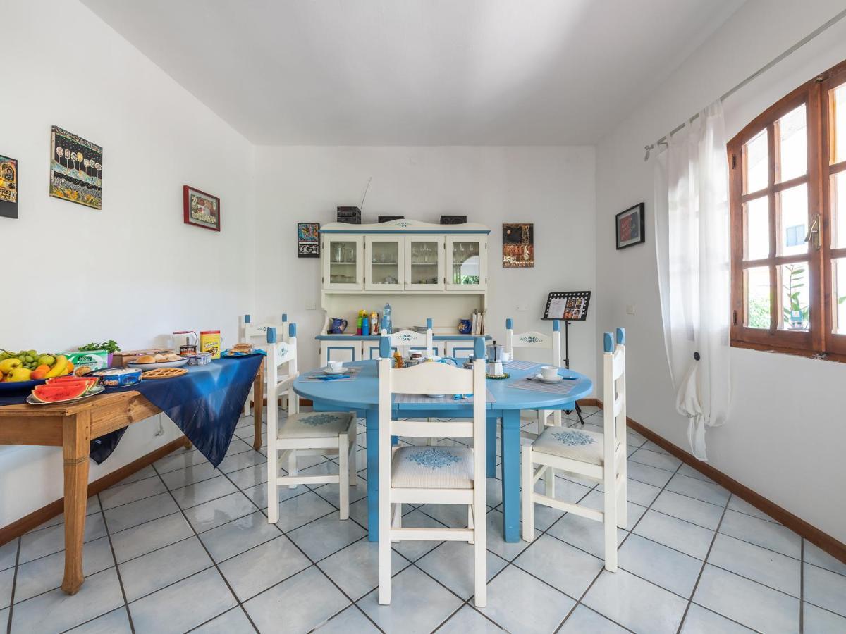Il Giardino Dell'Arte Bed & Breakfast Capoterra Bagian luar foto